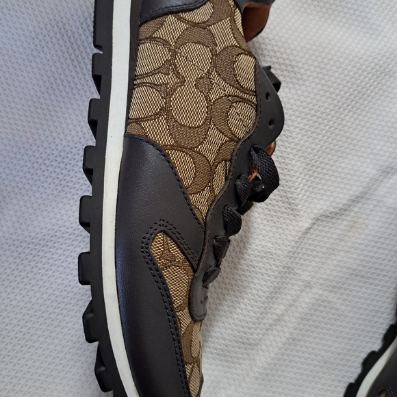Authentic coach shoes - Picture 3 of 11